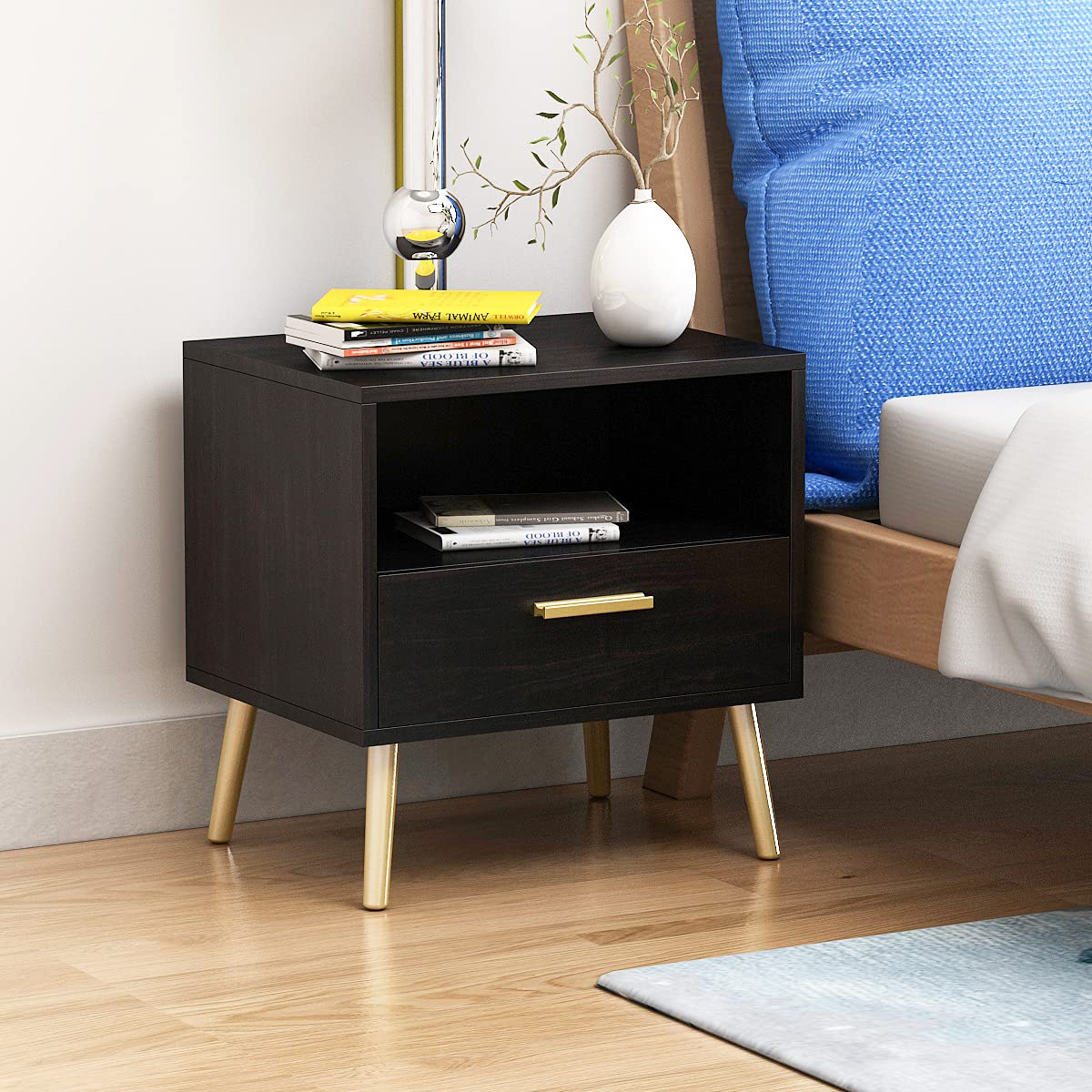 Nightstand Set of 2 Modern Bedside Table with Metal Legs Minimalist and Versatile