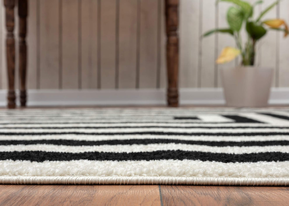 Contemporary Black & Ivory 7'9" x 10'2" Area Rug, Contrasting Geometric Modern Stripe