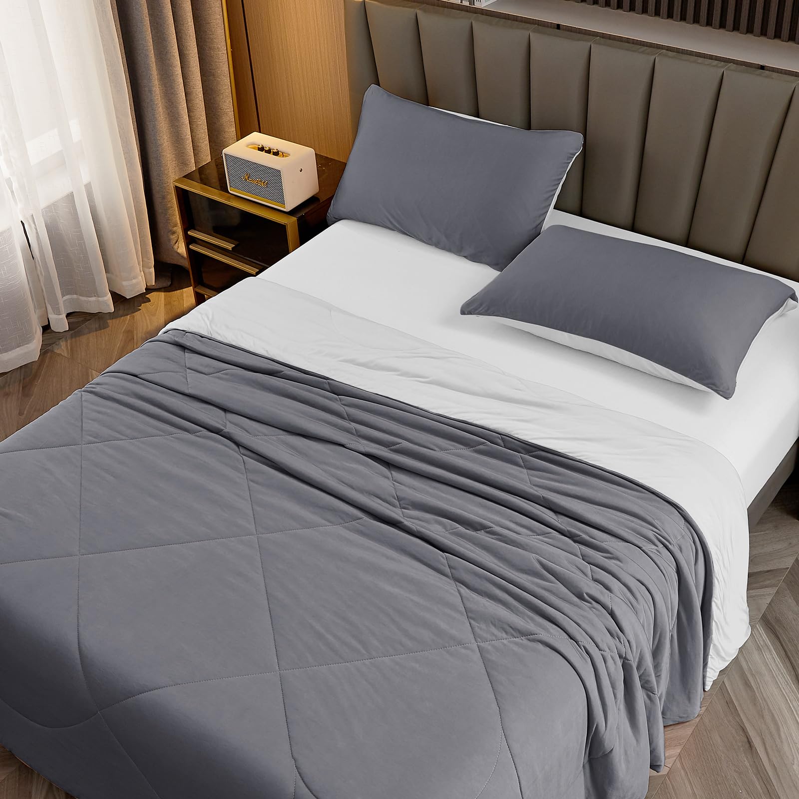 HOMFINE Cooling Comforter Japanese Double-Sided Cold Tech Fabric Cooling Blanket for Night Sweats Hot Sleepers, Q-Max 0.45 Soft Breathable Silky Smooth Lightweight Grey Summer Comforter Queen