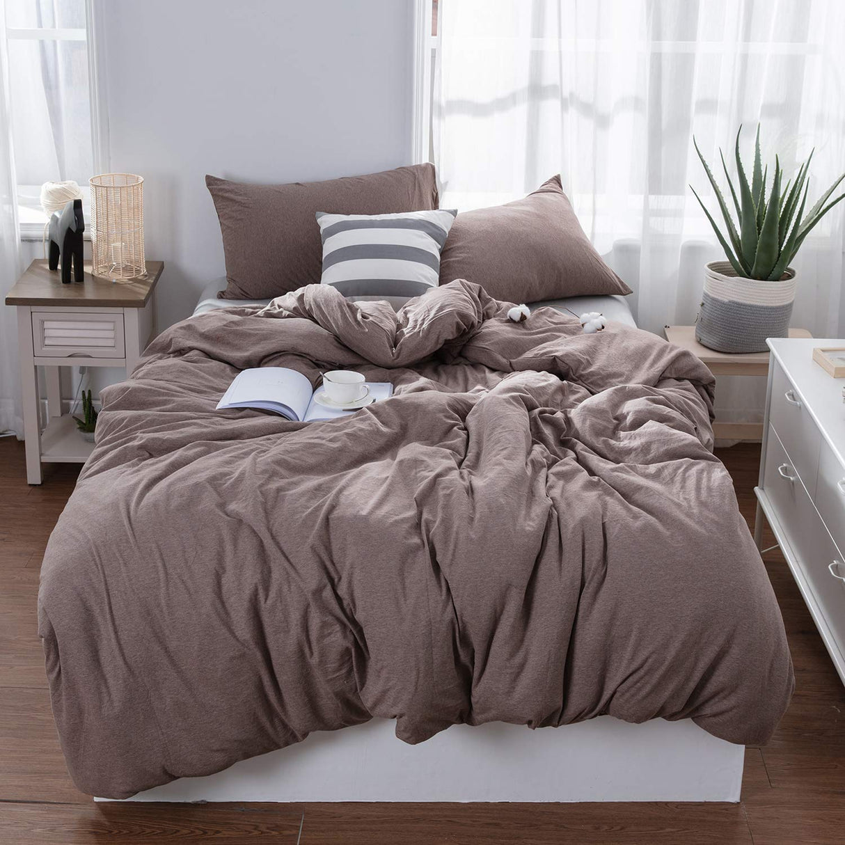 100% Jersey Knit Cotton Duvet Cover Set T-Shirt Feel Bedding Set Ultra Soft Wrinkle-Free (Mocha Brown, King)