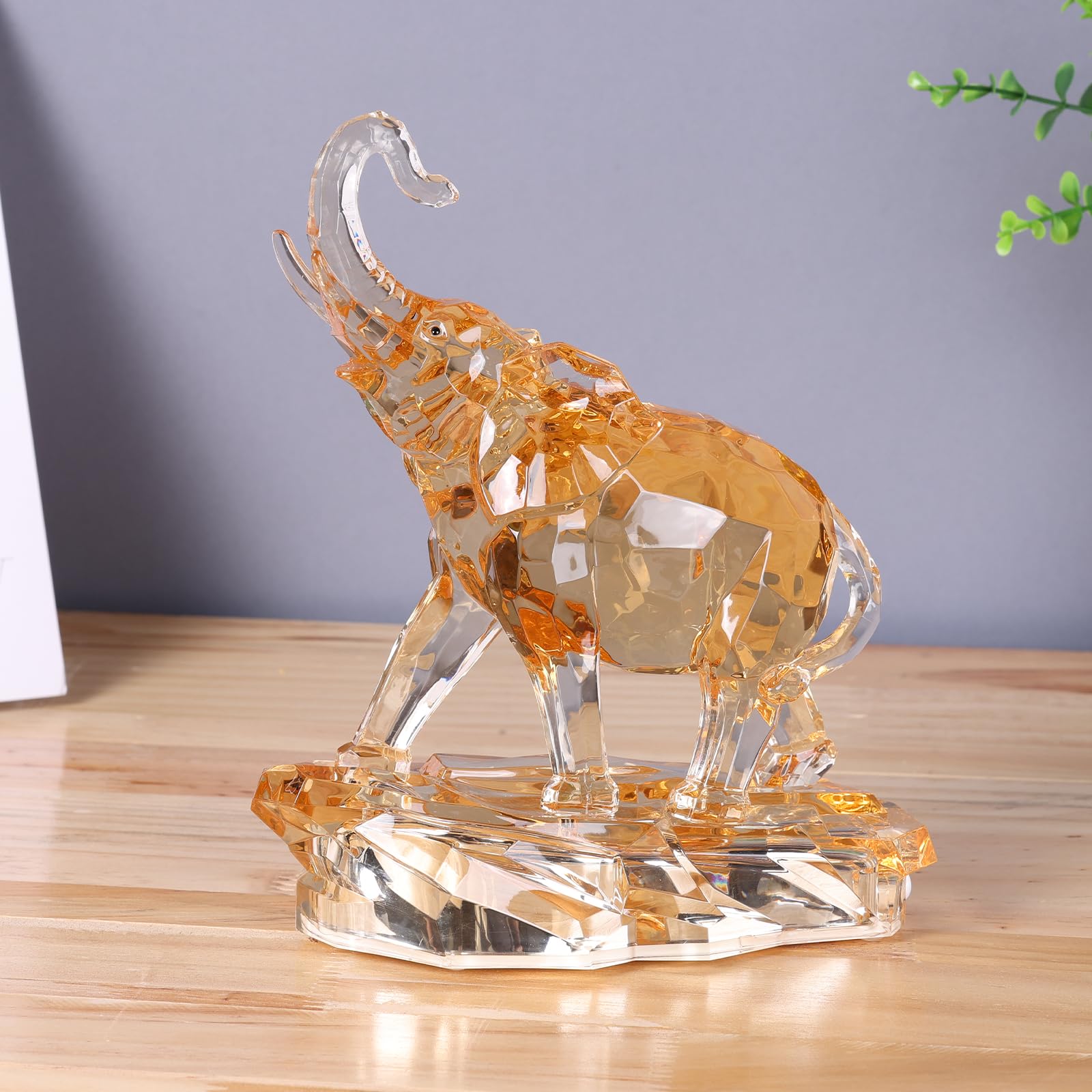 Acrylic Glass Lucky Elephant Statue, Faux Crystal Glass Elephant Gift, Suitable