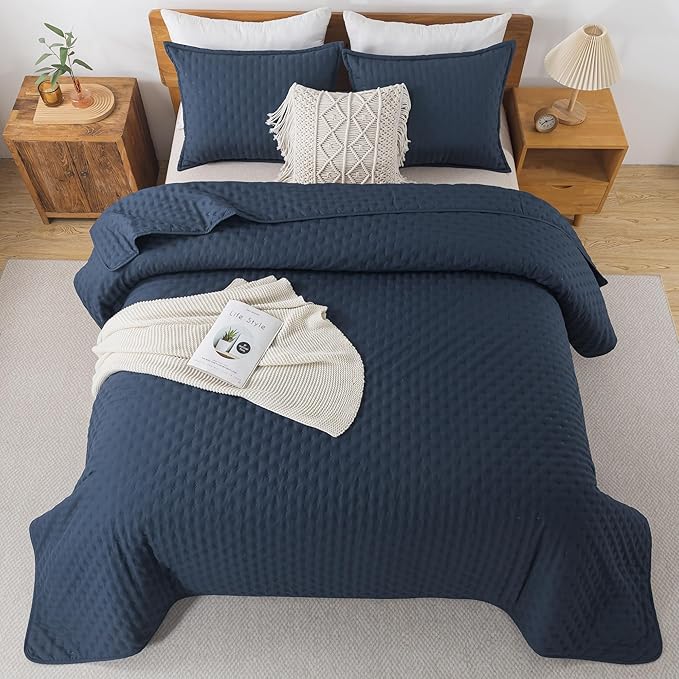 King Size Quilt Bedding Set (106x96 Inch), 3 Pieces Burnt Orange Fall Soft Lightweight