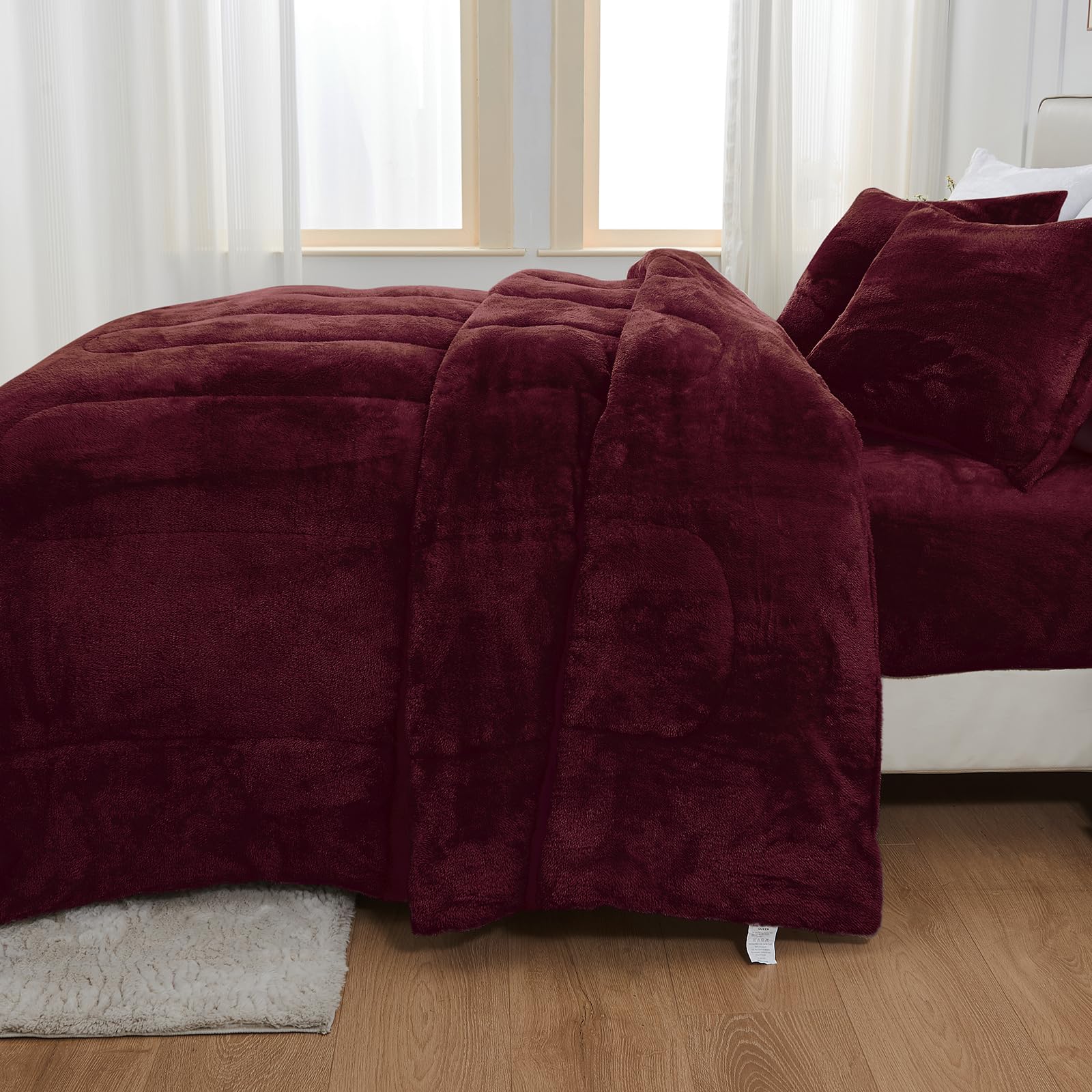 Faux Fur Comforter Set Queen Size with Fitted Sheet, Luxury Ultra Soft Fuzzy Comforter