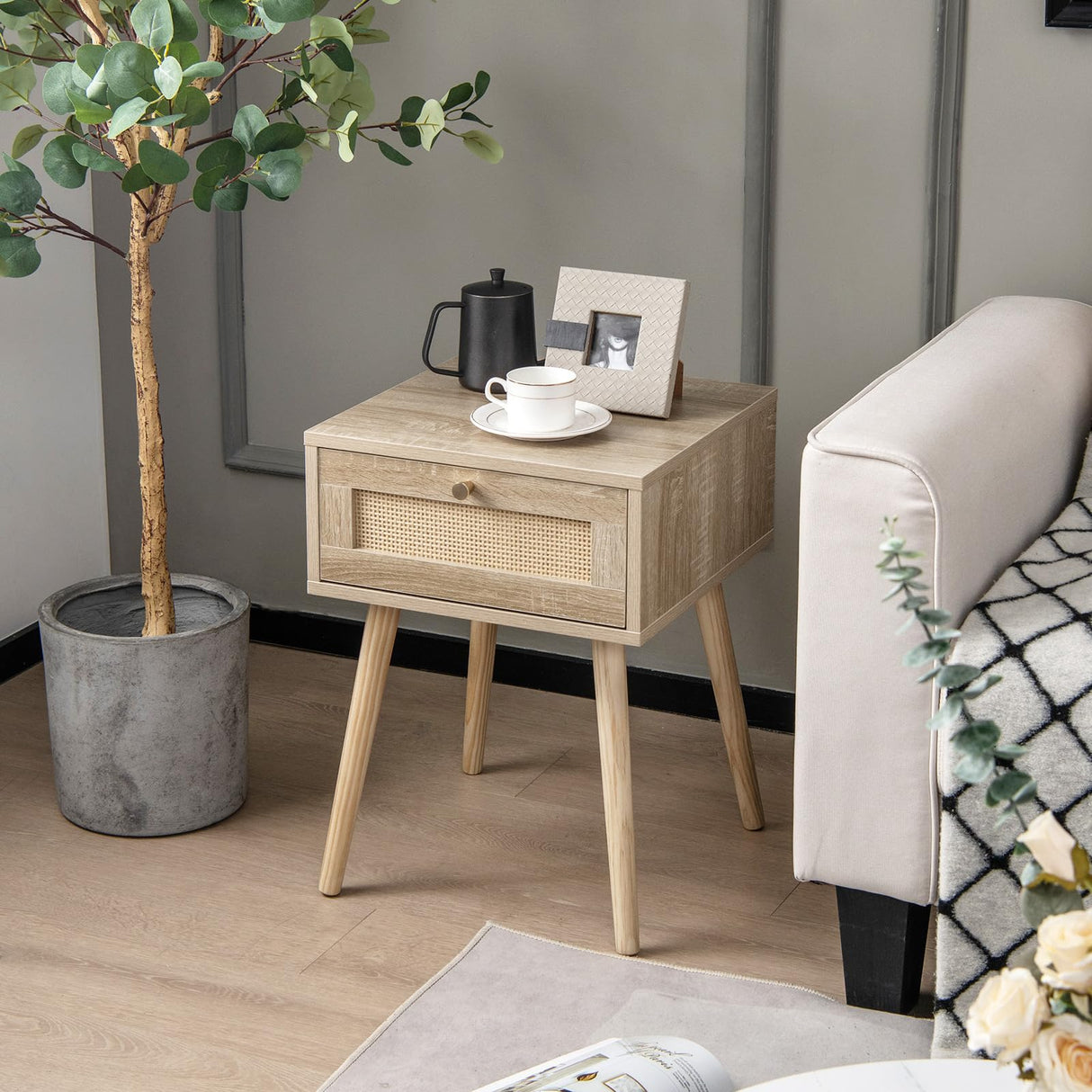 Boho Rattan Nightstand Set of 2, Mid Century Wood Night Stands with Rattan Weaving