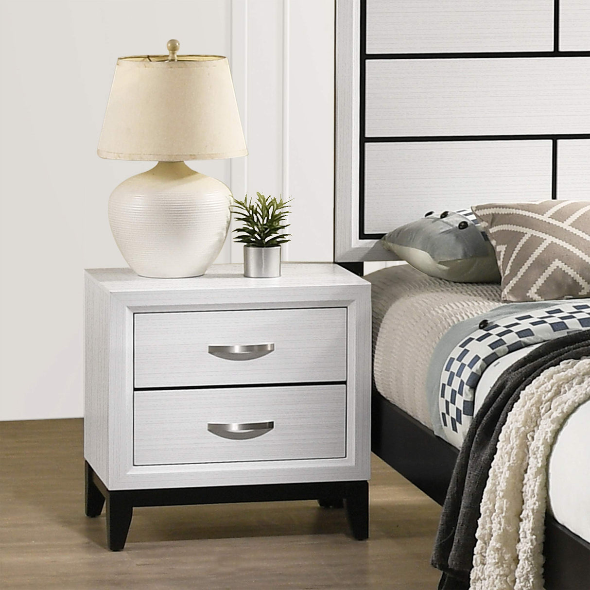 Stout Contemporary Panel Bedroom Set with Queen Bed, Dresser, Mirror, Night Stand