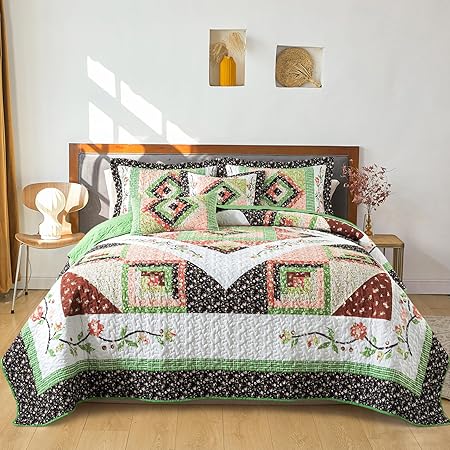 Quilts King Size, Reversible Lightweight Bedspread with Boho Geometry