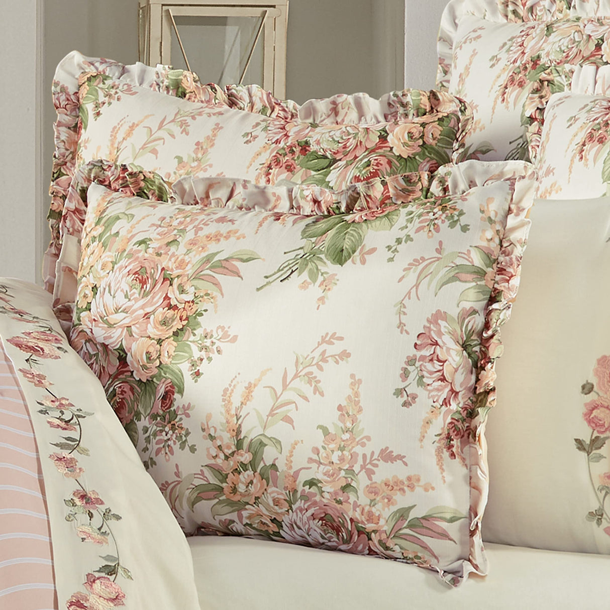 Queens Court Full 4Pc. Comforter Set, Coral, 80X90