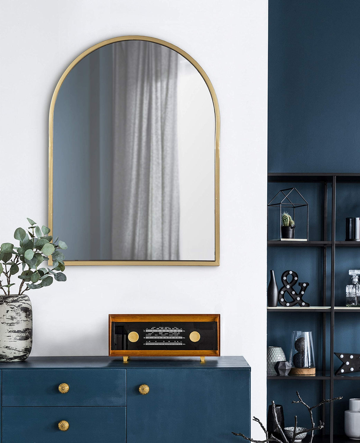 Valenti Modern Arched Wall Mirror, 24 x 32, Gold, Vibrant Decorative Mirror for Wall