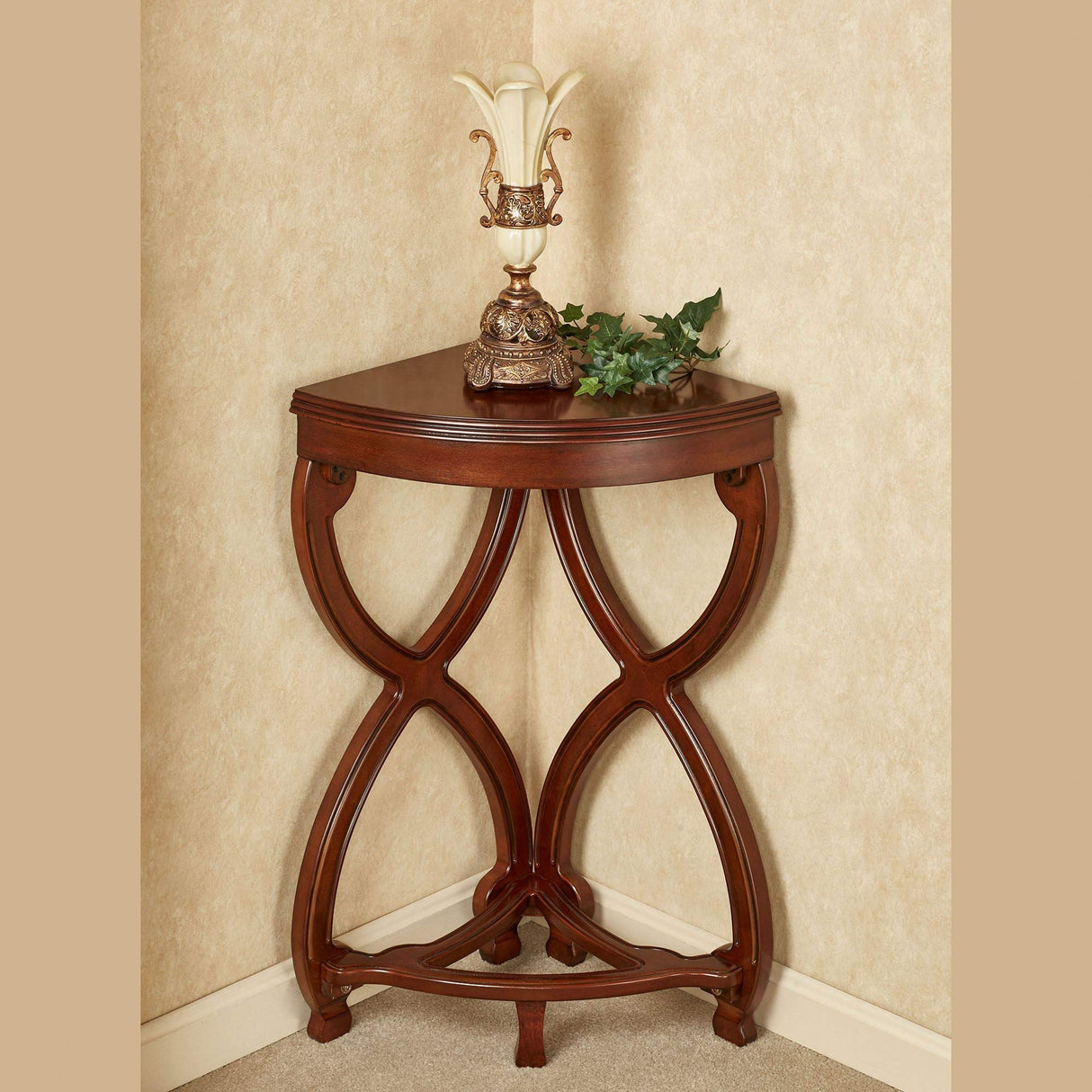 Ninan Corner Table - Wooden - Estate Mahogany Finish - Traditional Aesthetic