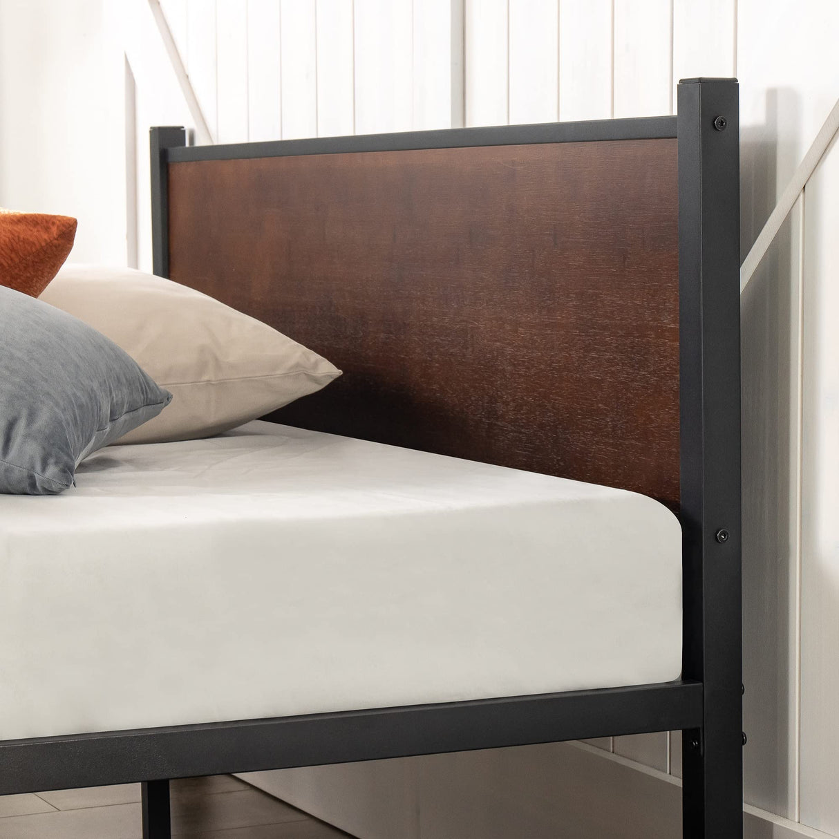 and Metal Platform Bed Frame, Bed Frame Made with Sustainable Bamboo, Steel Slat