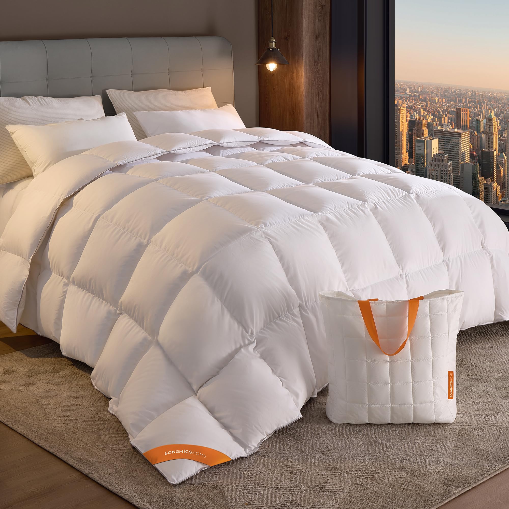 Down Comforter, Down Duvet, King Size Duvet Insert, Feather Comforter with Corner Loops, 65 oz Filling, for All Seasons, Winter, Hotel, 106 x 90 Inches, Cloud White UTDC042W01