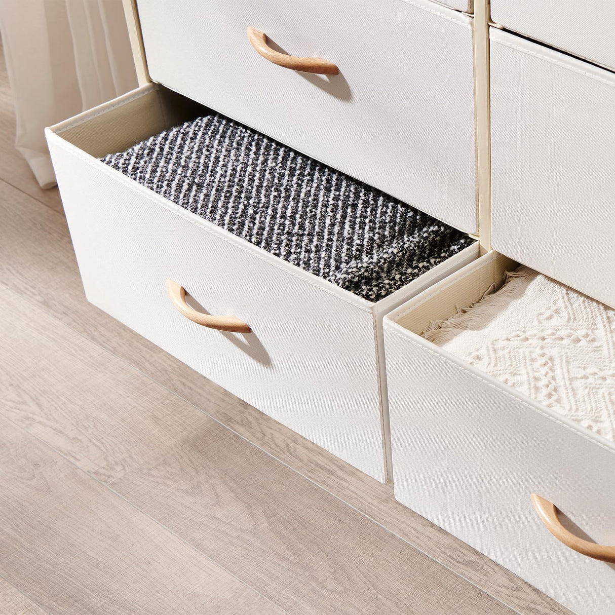 Dresser for Bedroom with 9 Drawers, Fabric Dresser Organizer Units