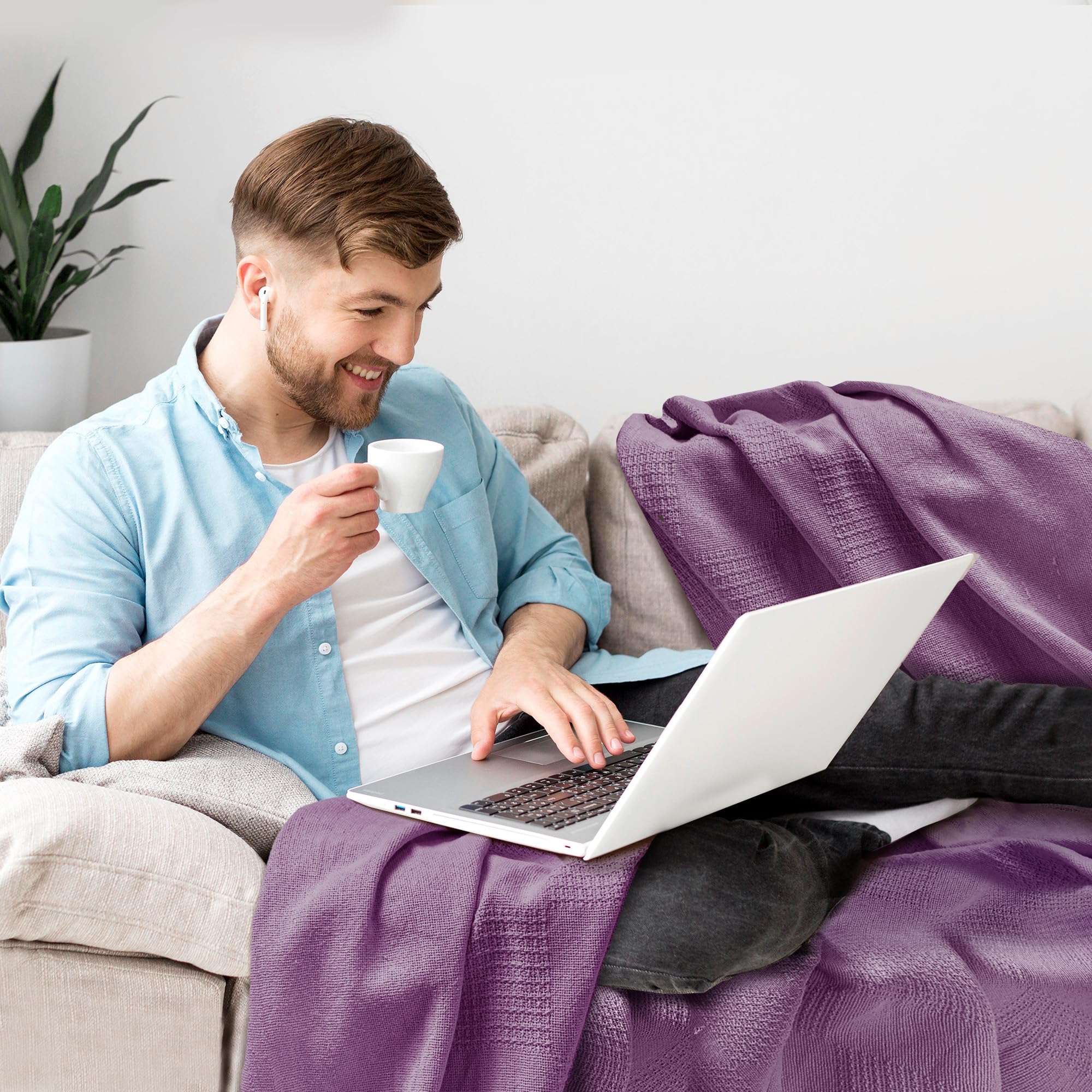 100% Cotton Blanket - Lightweight Summer Blanket Queen Size