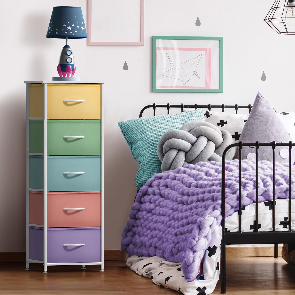Kids Bedroom - Chest of 5 Drawers, Tall Storage Tower