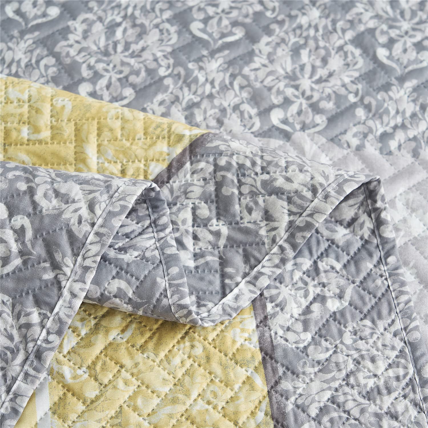 Queen Quilt Set, 3-Piece Queen Size Quilt Sets with 2 Pillow Shams