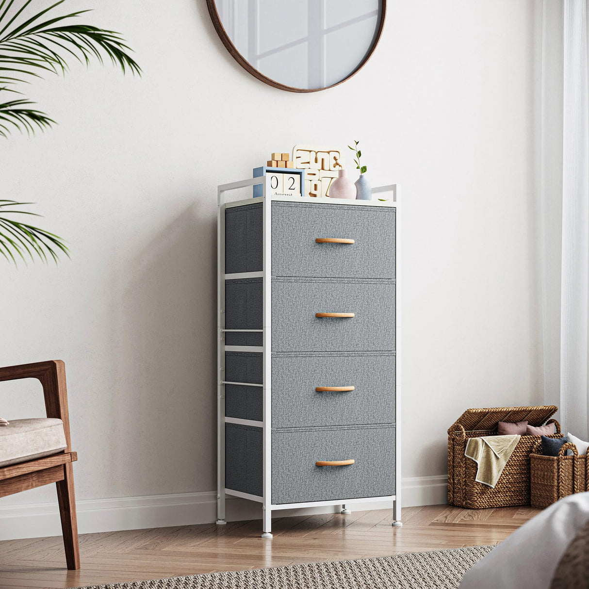 Dresser for Bedroom with 4 Drawers, Tall Dressers Storage Drawers