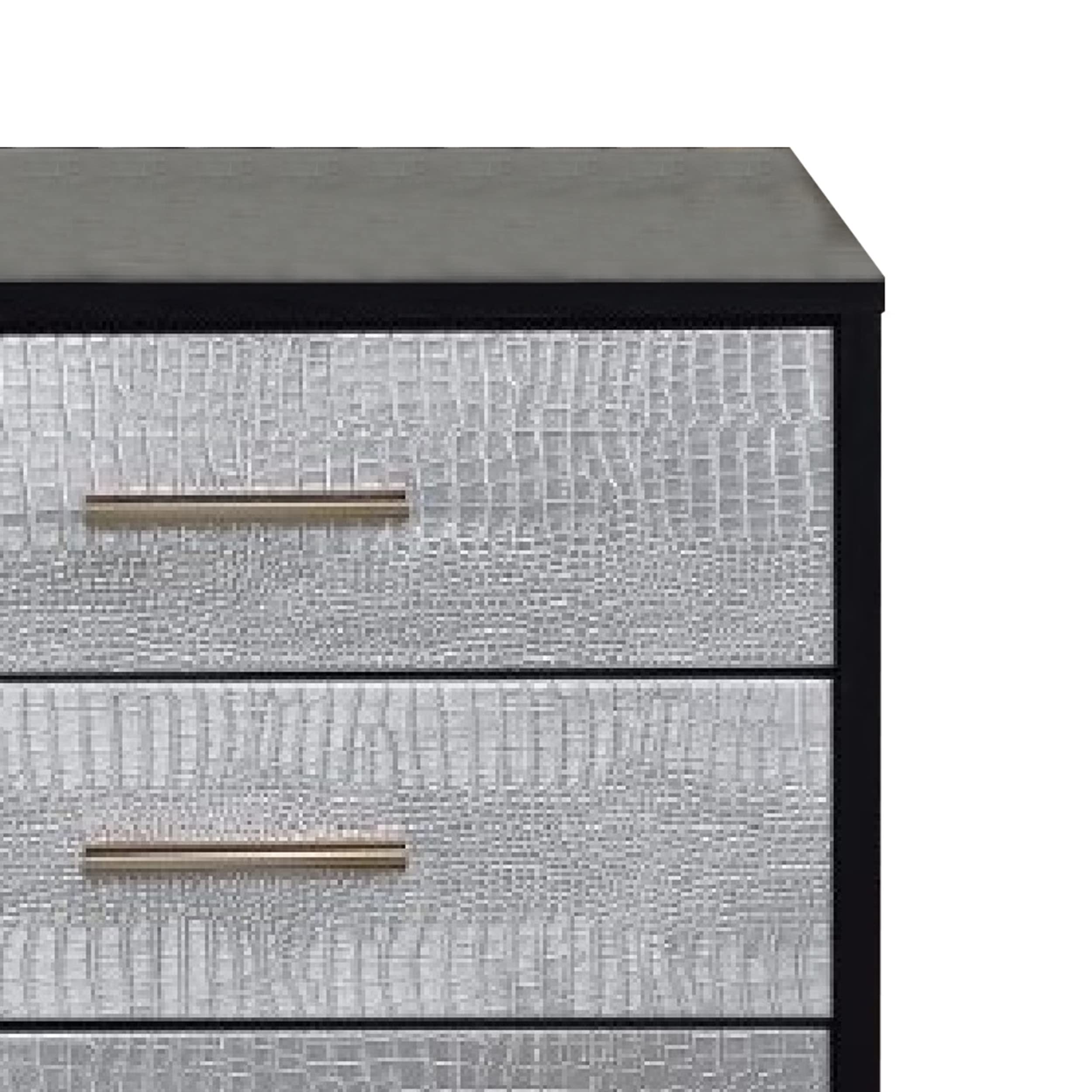 San 19 Inch Glamorous Style Nightstand, 3 Drawers