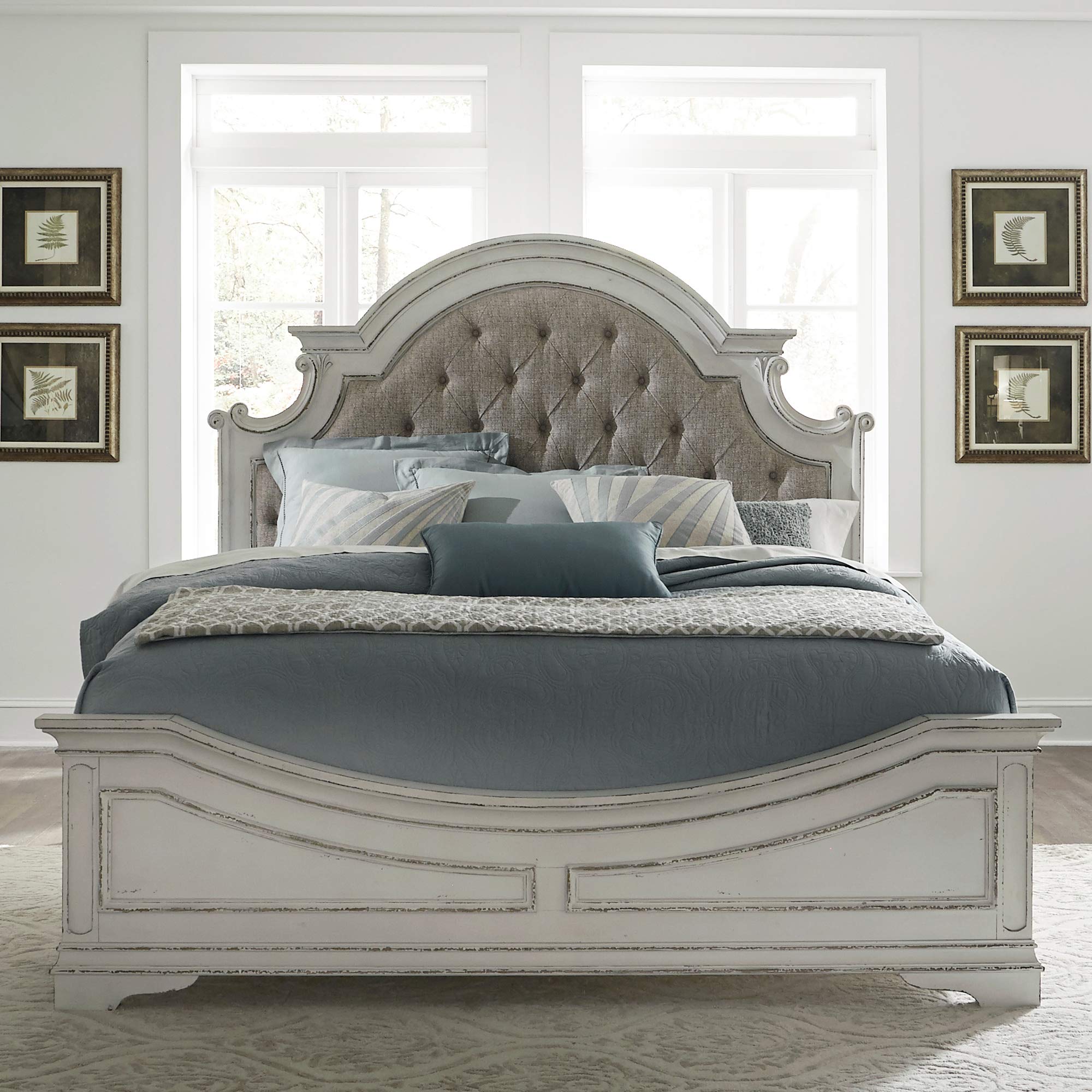Magnolia Manor King Upholstered Bed - Antique White Tufted Chenille