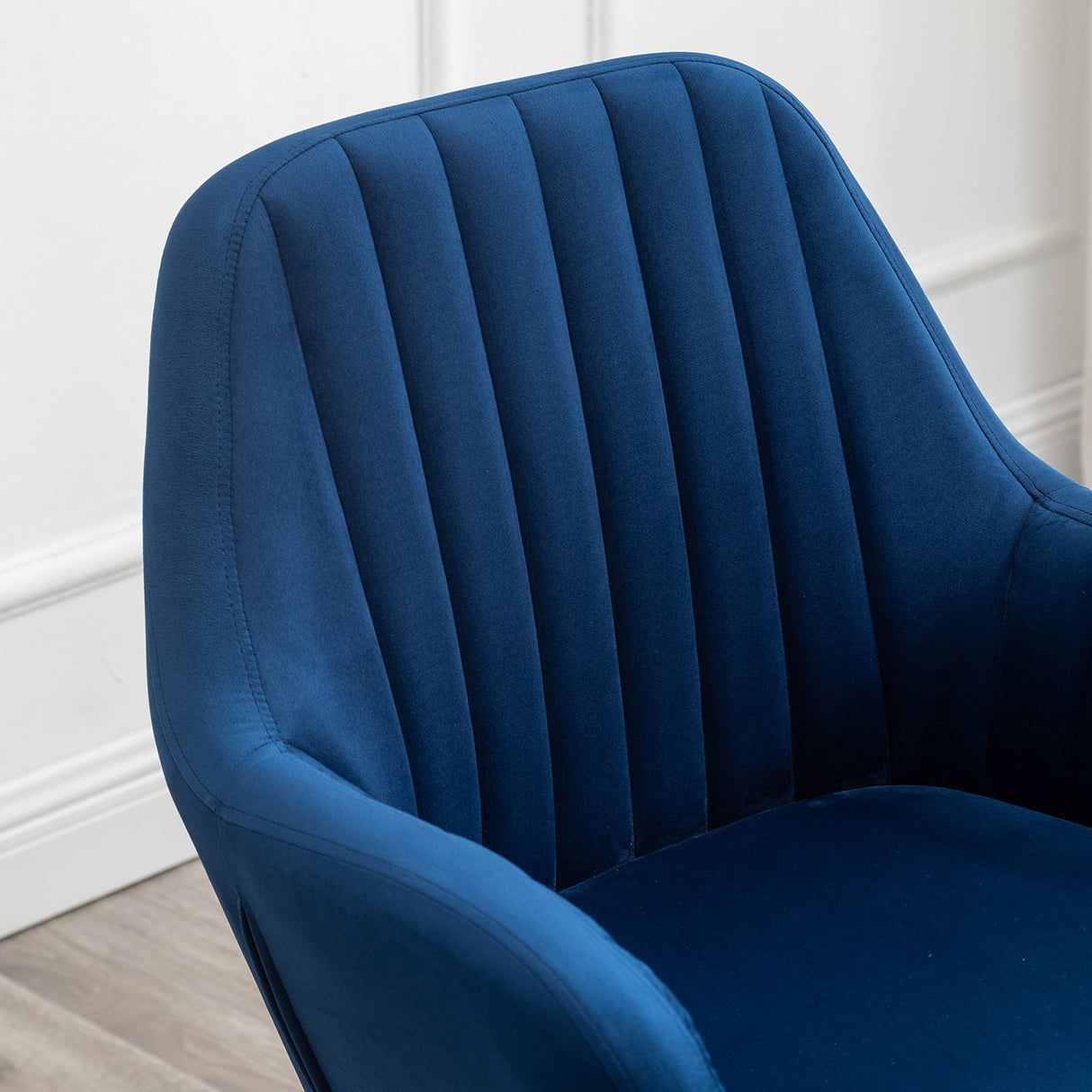 Tuchico Accent, one Chair, Blue