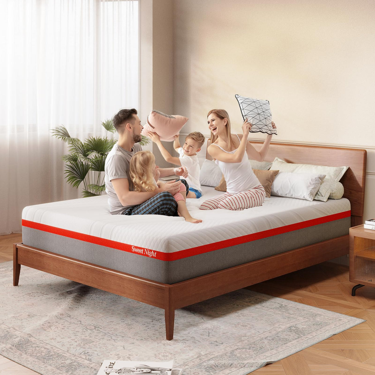 Queen Mattress, 12 Inch Gel Memory Foam Mattress in a Box, Plush Foam Mattress for Pressure Relief & Motion Isolation,