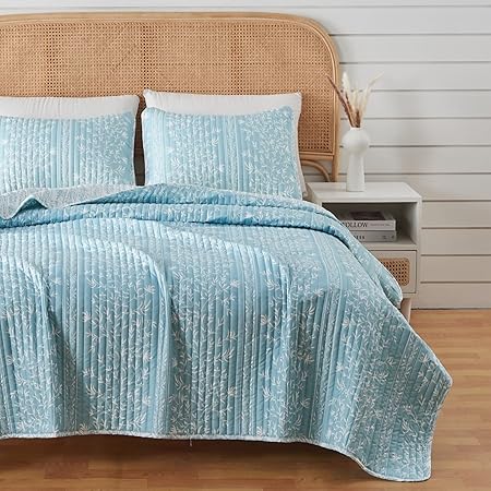 Floral King Quilt Set with Shams, Blue Floral Bedding Set