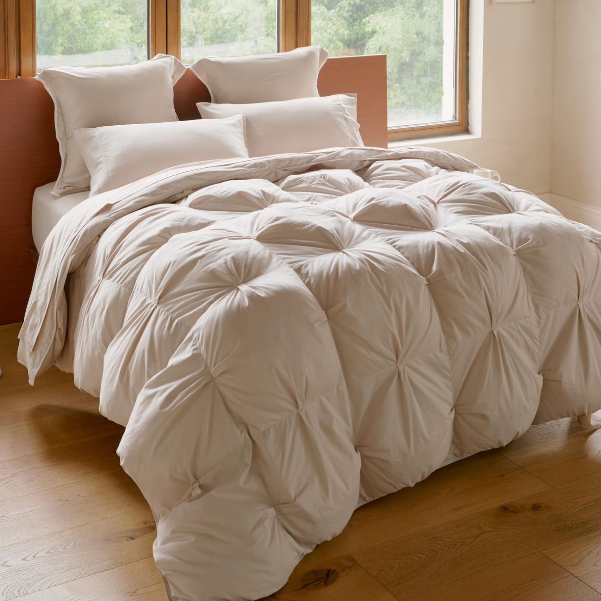100% Cotton Comforter Queen Size - Ultra-Soft, Luxury & Fluffy Down Alternative Duvet Insert, All Season Pinch Pleated Bedding