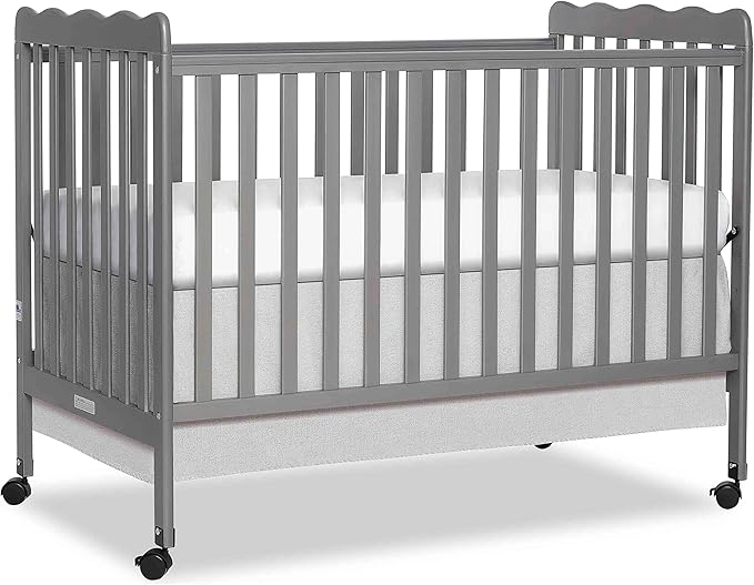 Carson Classic 3-in-1 Convertible Crib in Natural