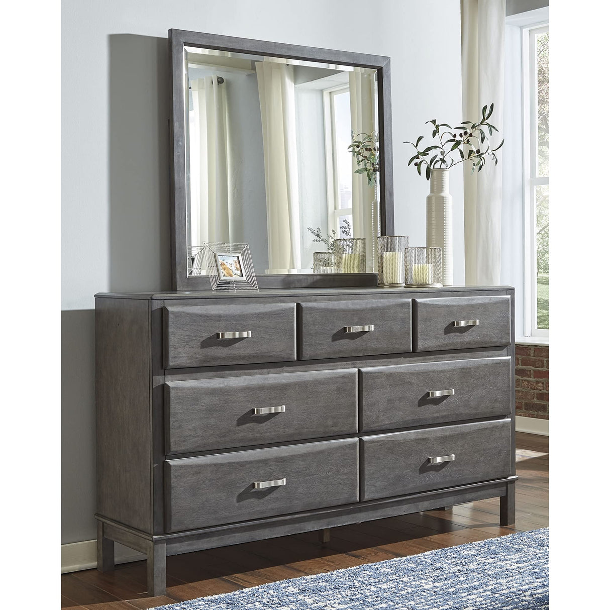 Caitbrook Contemporary 7 Drawer Dresser with Dovetail Construction