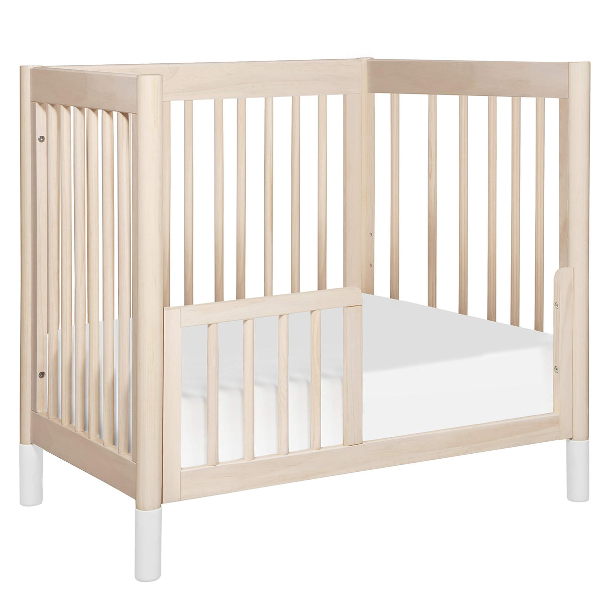 Gelato 4-in-1 Convertible Mini Crib in Washed Natural and White, Greenguard Gold