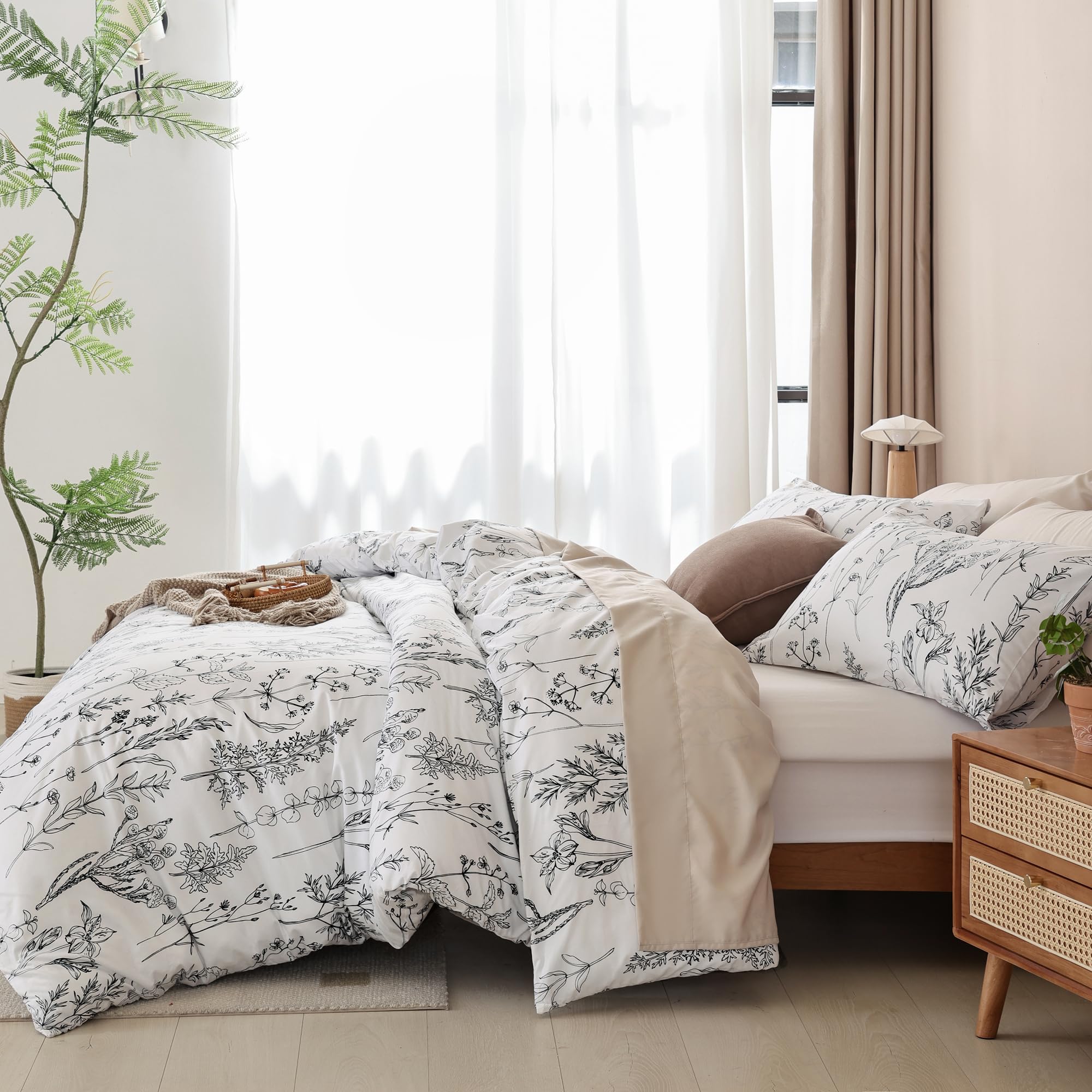 Queen Comforter Set - Floral Comforters Queen Size, White Comforter, 3 Pieces,