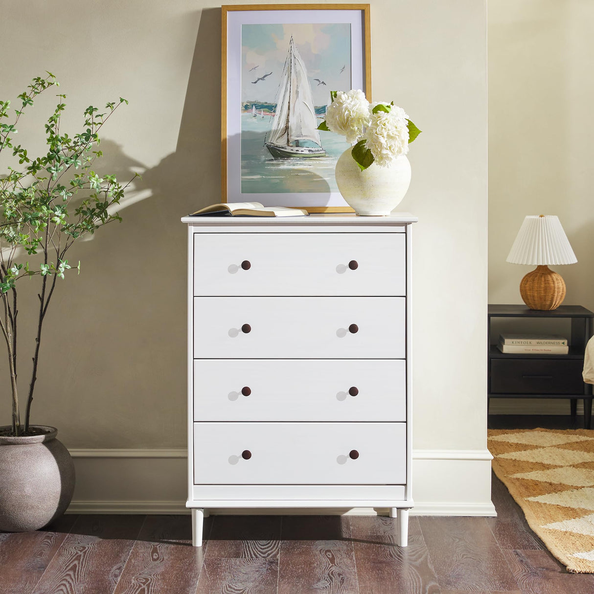 Walker Edison Modern Tall 4-Drawer Solid Wood Dresser Bedroom Storage Drawer Organizer Closet Hallway, 40 Inch, White