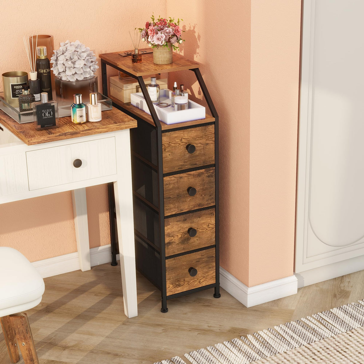 Dresser Tall Skinny Storage Tower Vertical Slim Chest of Drawers with Charging Station Small Nightstand Side Table for Bedroom, Bathroom, Small Spaces (Rustic Brown, 4 Drawers)