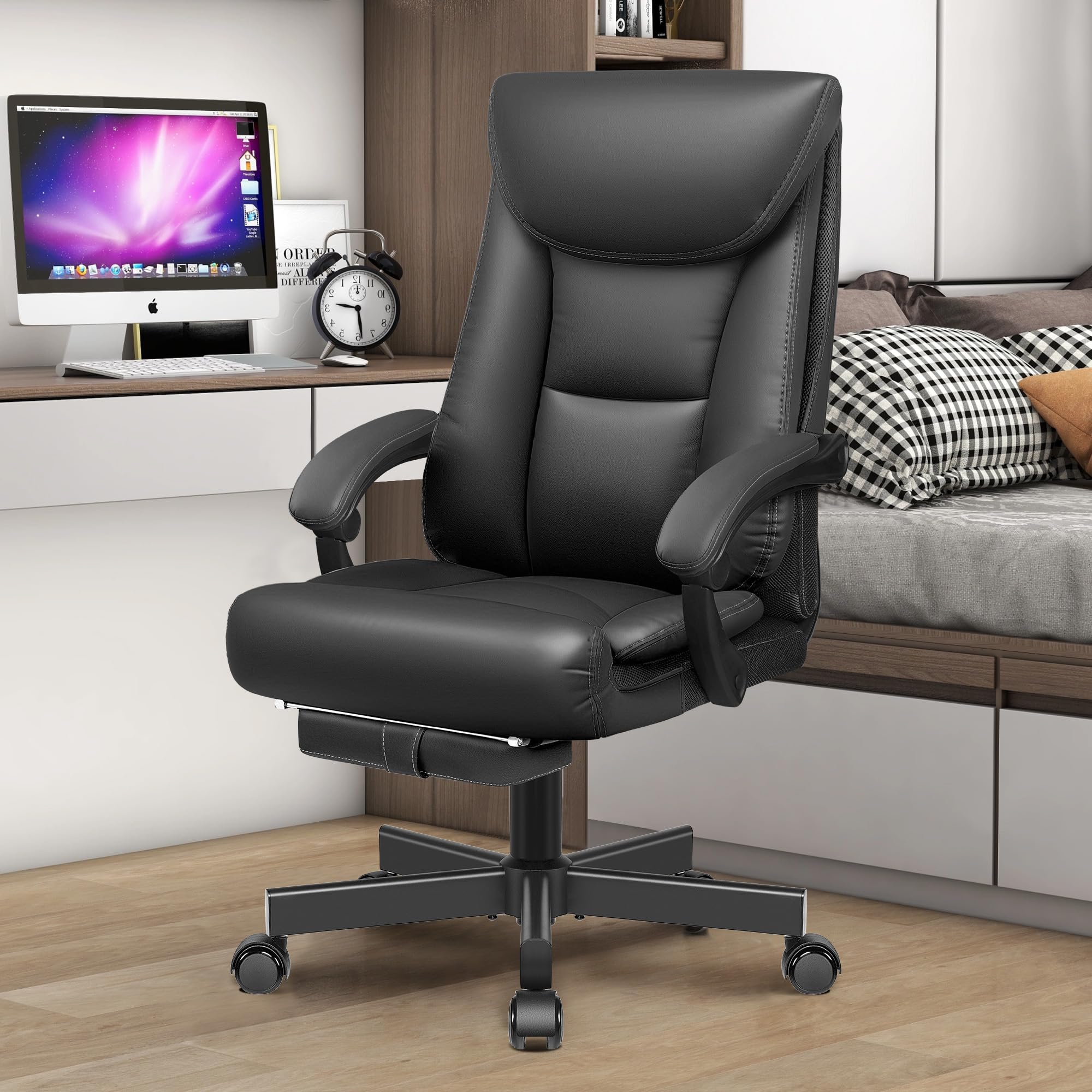 Ergonomic Office Chair, Big and Tall Executive Home Office Desk Chair, Shiny Leather Swivel Computer Chair with High Back, Wheels, Lumbar Support, Footrest（Black）