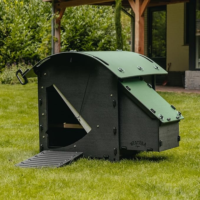 Nestera Portable Chicken Coop – Easy Clean, Weatherproof Plastic Hen House