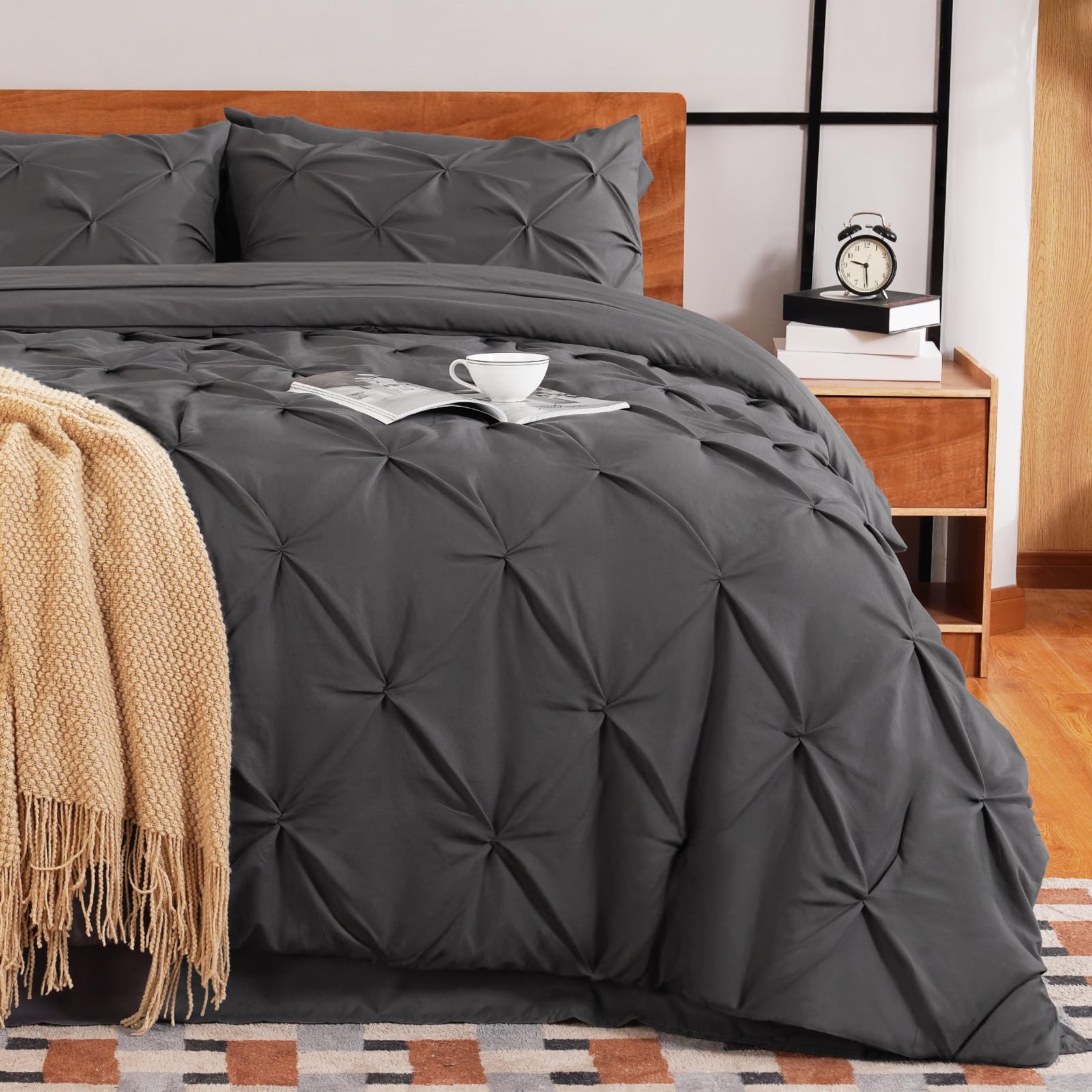 Queen Comforter Set-7 Pieces Queen Bedding Sets, Bed in a Bag Queen with Comforter,