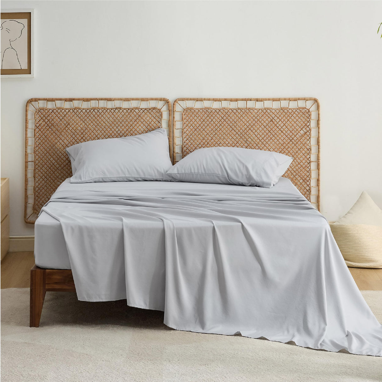 Cooling Sheets for Queen Size Bed Set, Polyester & Rayon Derived from Bamboo,