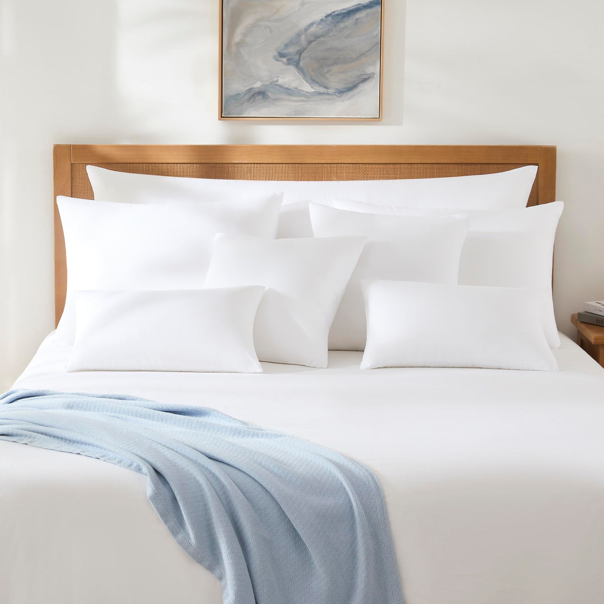 Bed Pillows for Sleeping - Breathable & Comfortable, Ideal for Side