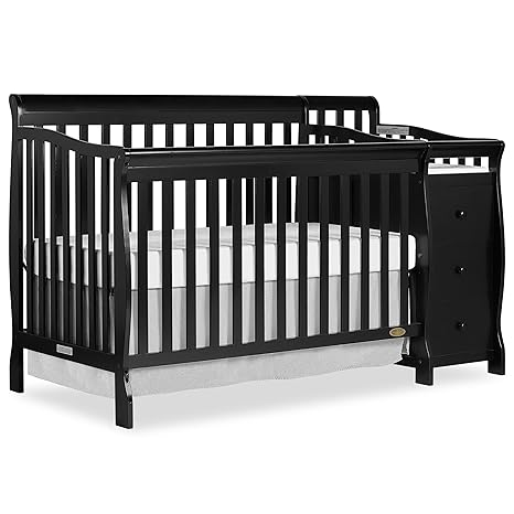 5 In 1 Brody Convertible Crib With Changer In White, Greenguard Gold Certified, Comes With 1" Changing Pad, Non-Toxic Finish, Made Of Durable Pinewood