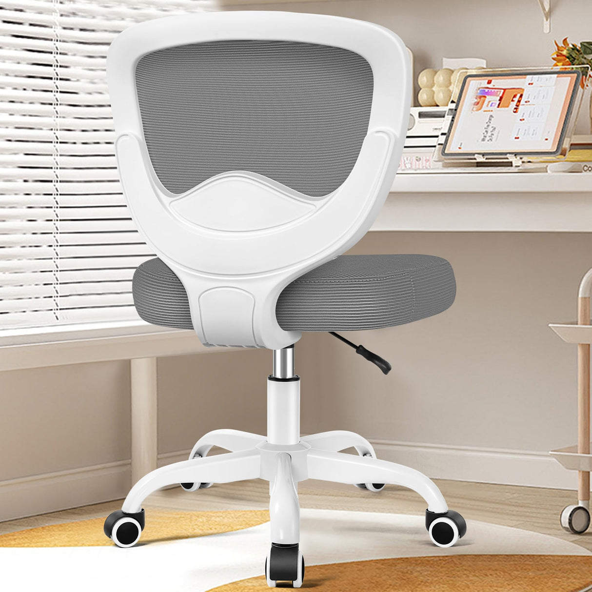 Office Chair, Comfy Desk Chair for Bedroom, Swivel Computer Desk Chair with Rolling