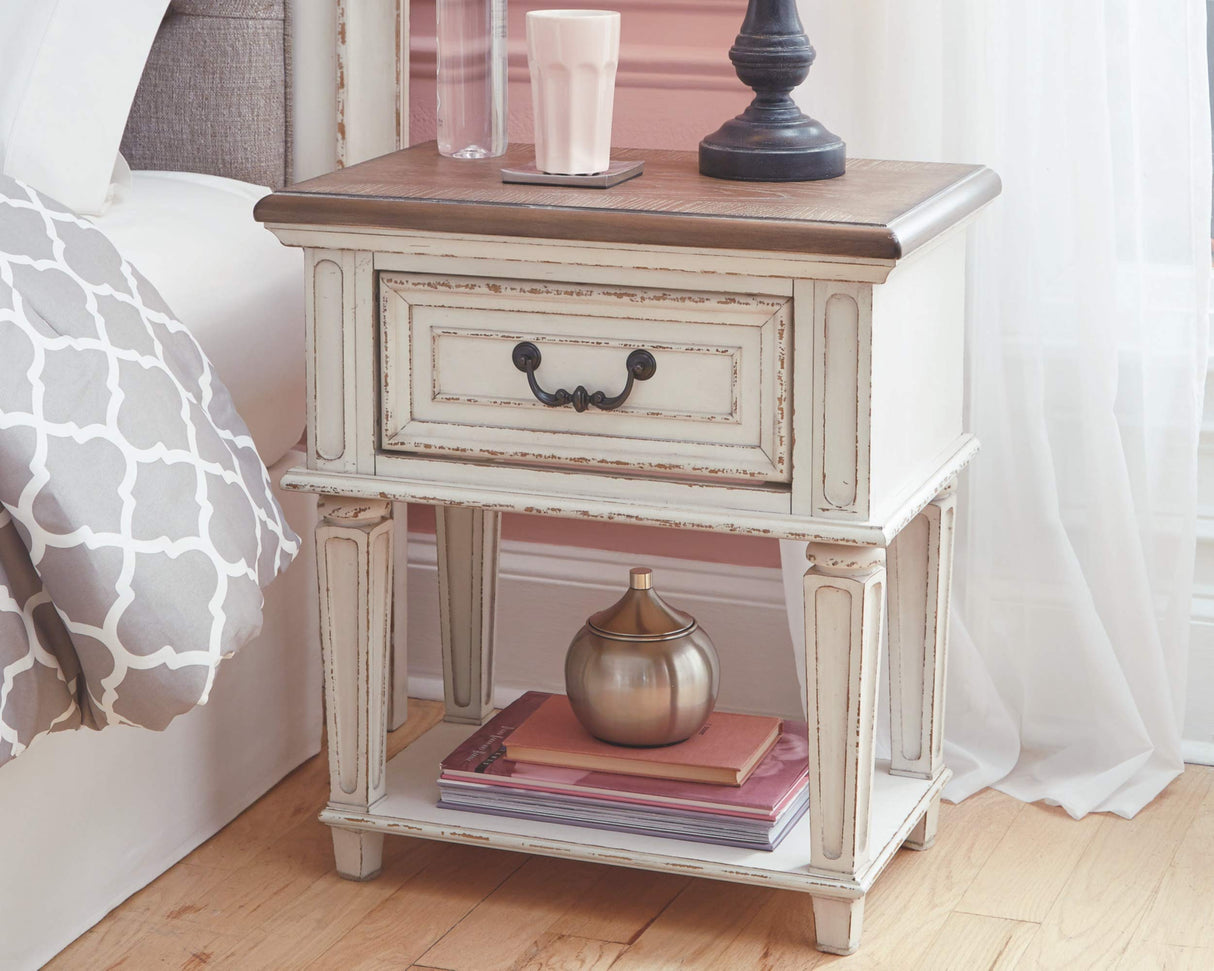 Realyn French Country 3 Drawer Nightstand, Chipped White & Realyn Traditional Cottage
