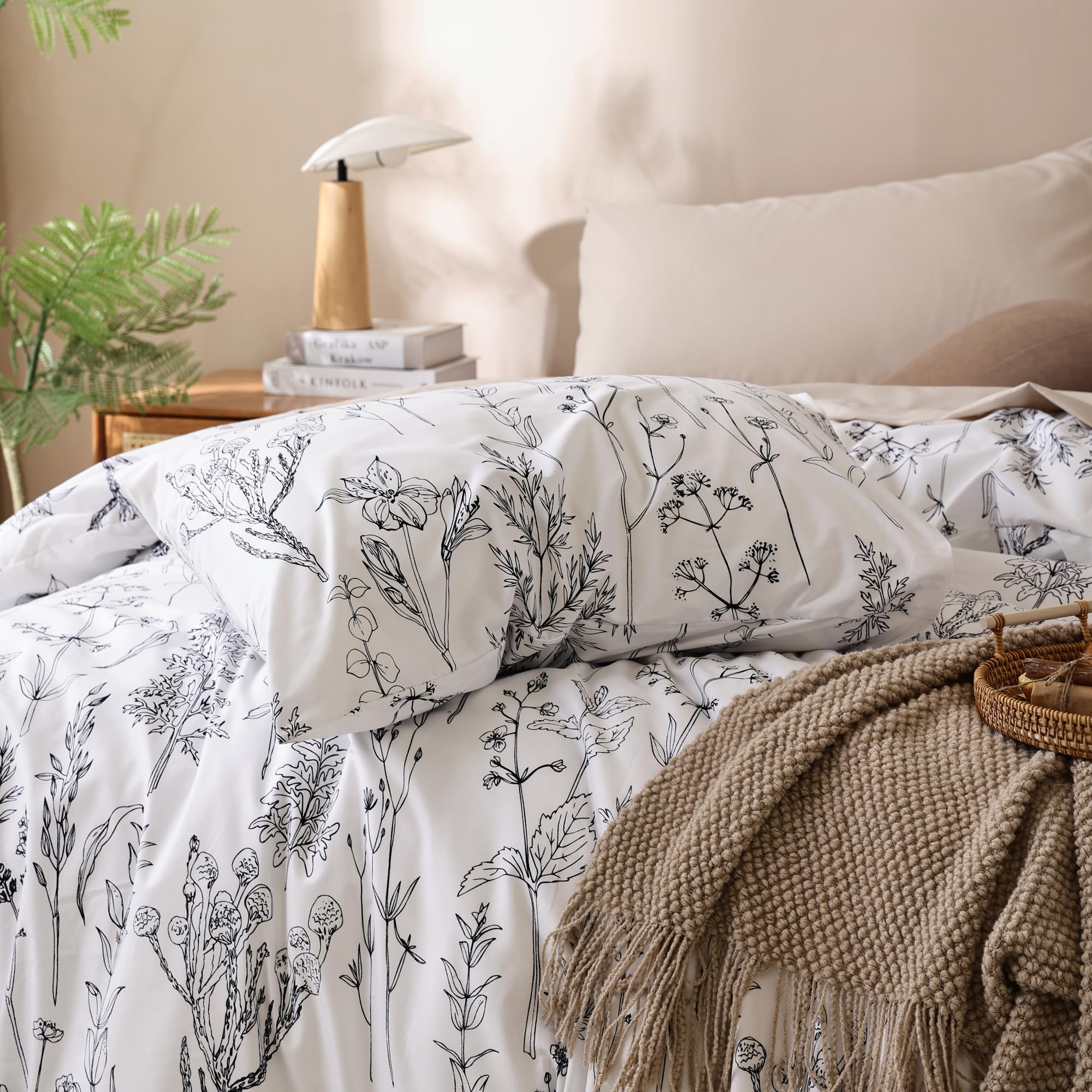 Queen Comforter Set - Floral Comforters Queen Size, White Comforter, 3 Pieces,
