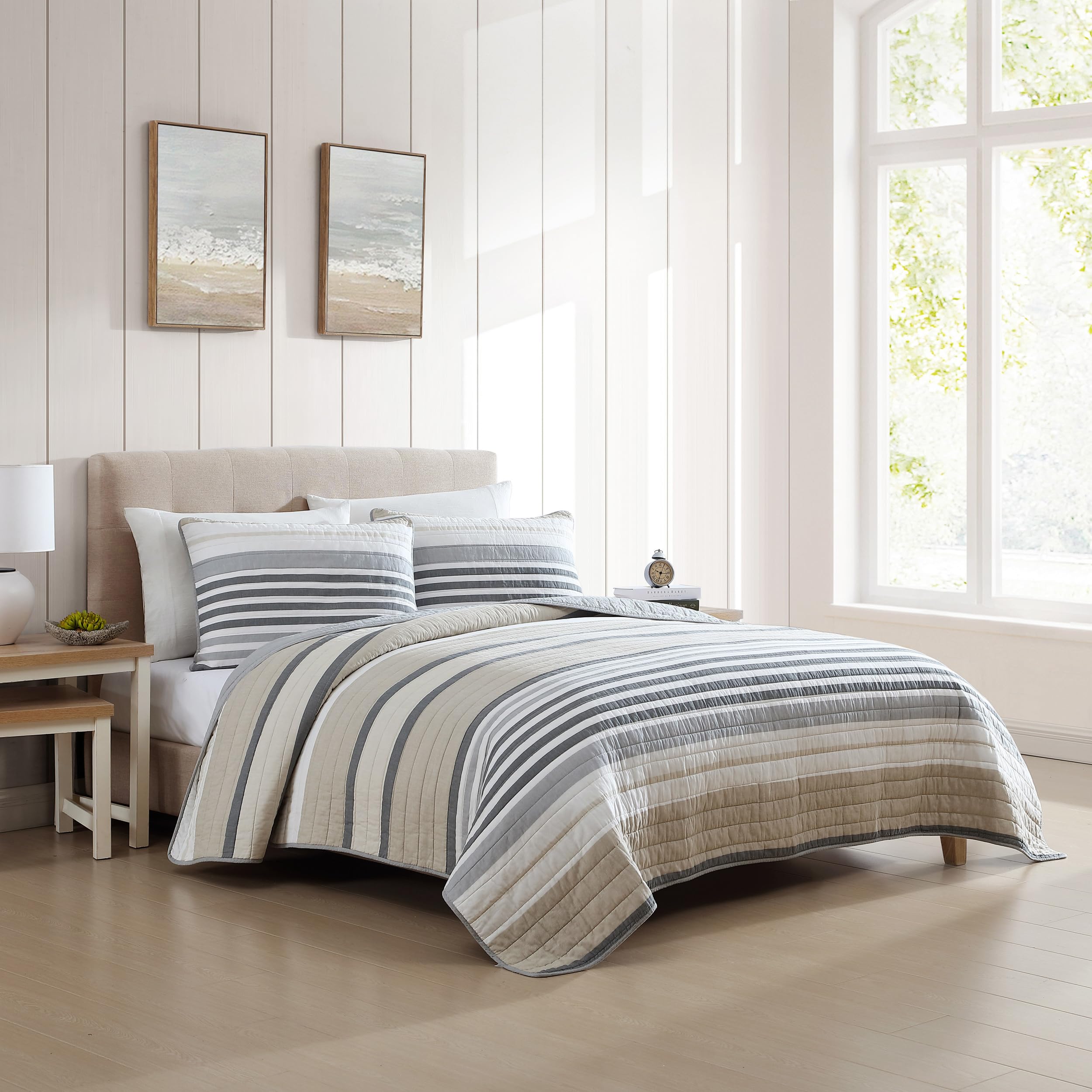 Dover Beige Queen Quilt Set - Reversible Cotton Bedding with Matching Shams