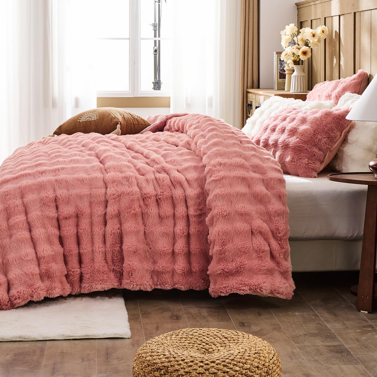 Faux Fur Queen Comforter Set – Pink Fluffy Comforter Queen Size, Big Bubble Faux Rabbit