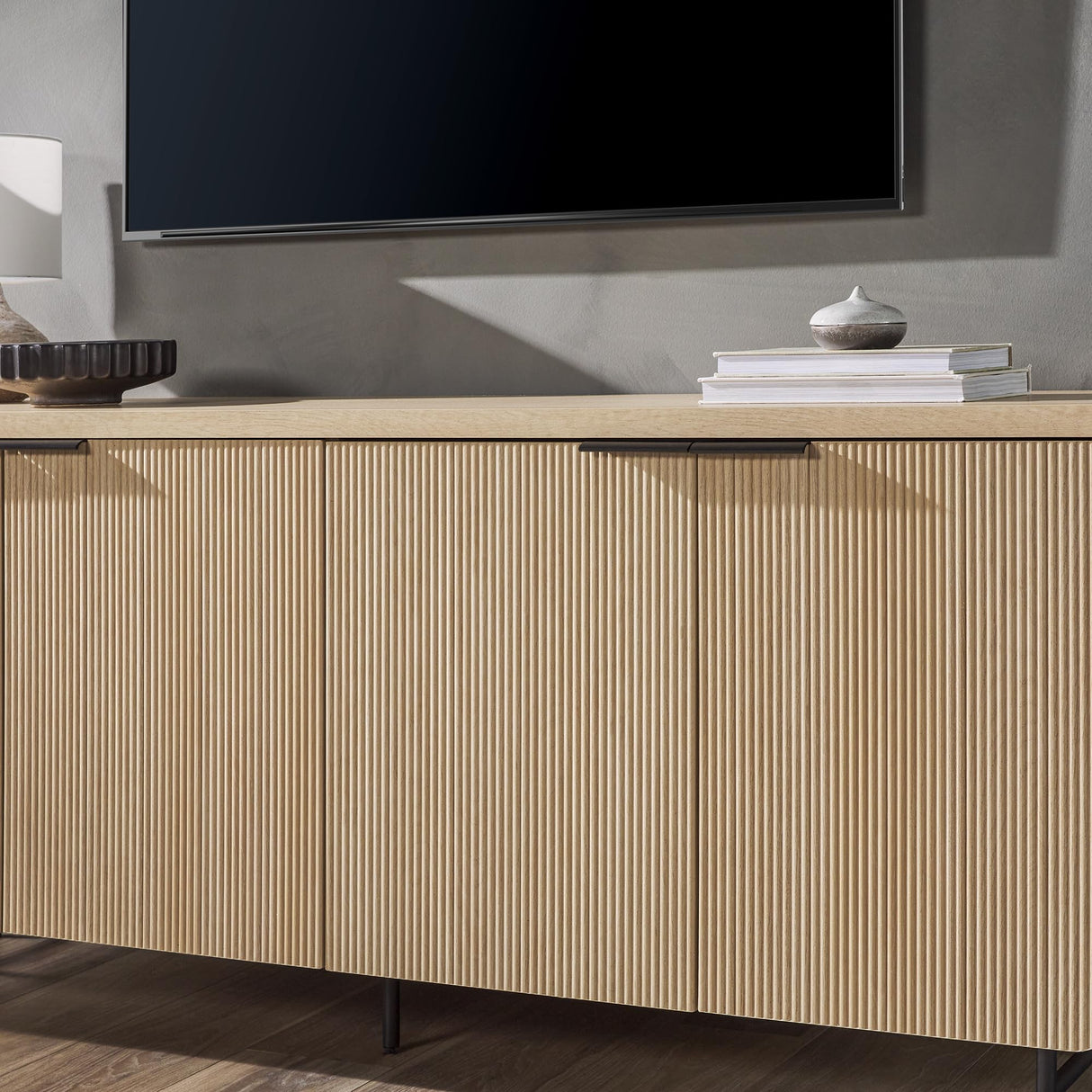 Modern Scandinavian Fluted Door Kitchen Storage Sideboard Buffet Cabinet Console,