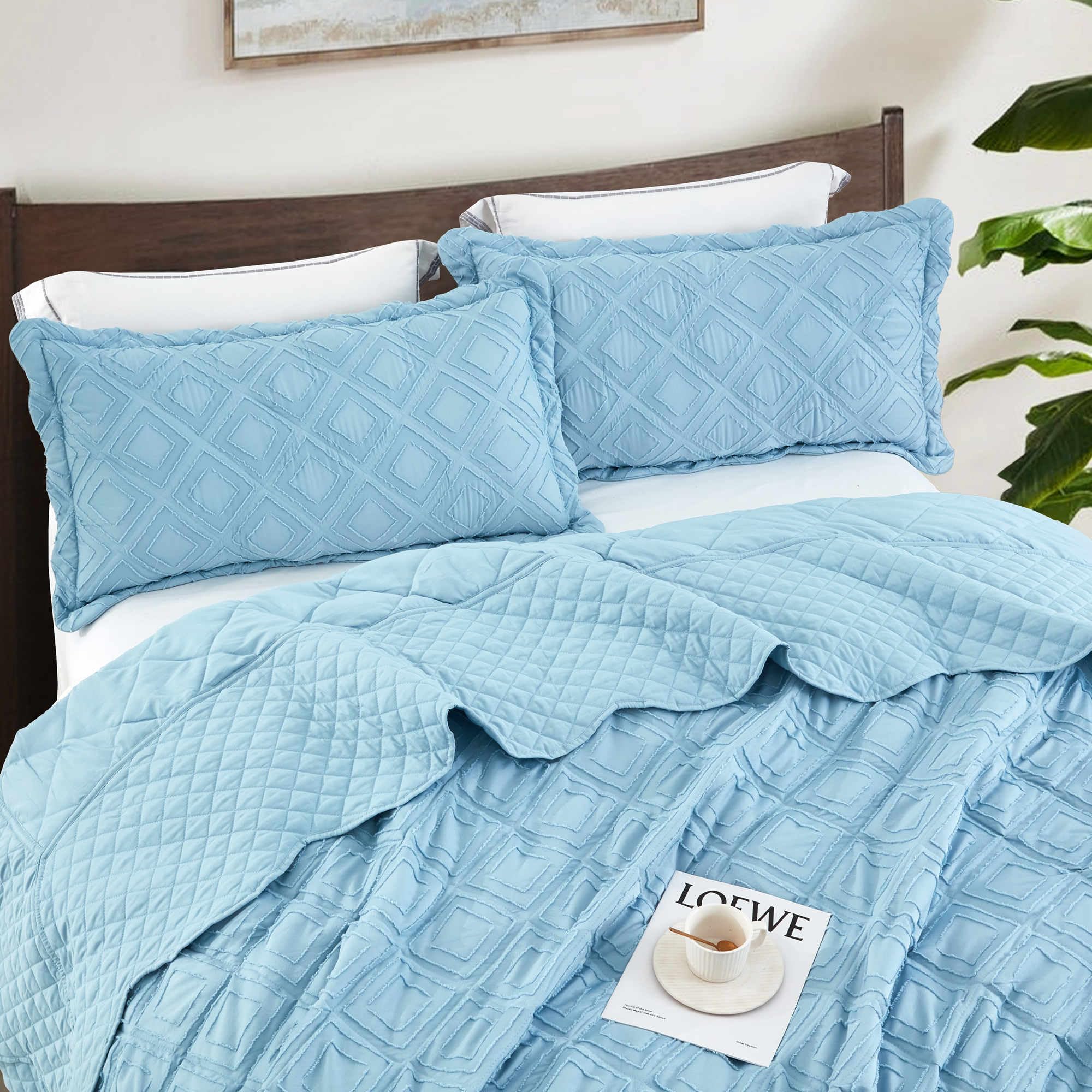 Oversized King Bedspread  Extra Wide, Jacquard Tufted Diamond Pattern