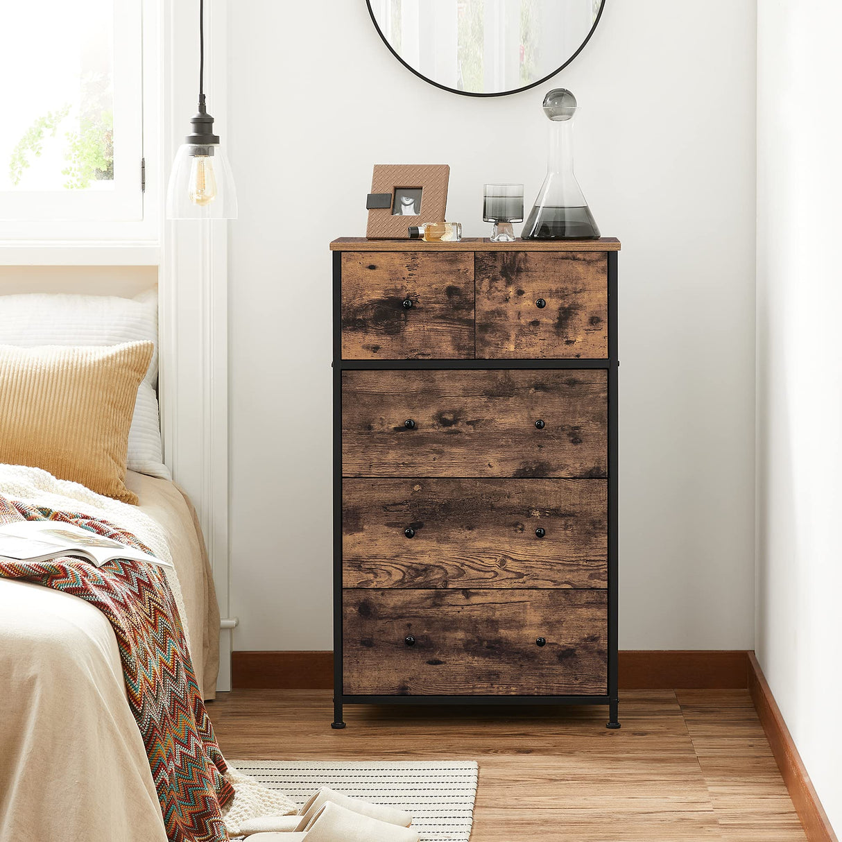 Drawer Dresser, Storage Dresser Tower with 5 Fabric Drawers, Wooden Front and Top