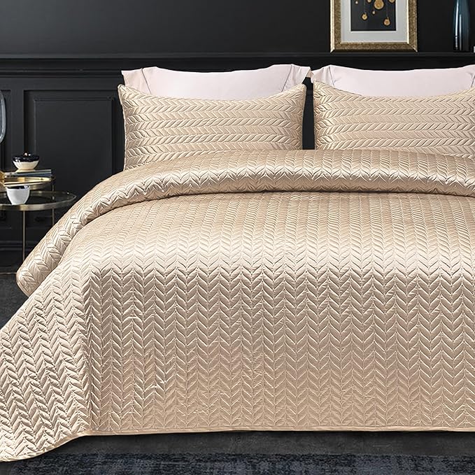 Silky Soft Satin Quilt King Size, Luxury Reversible Lightweight Bedspreads Covelets