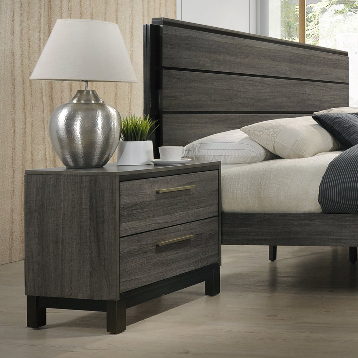 Ioana 187 Antique Grey Finish Wood Bed Room Set, Queen Size Bed, Dresser