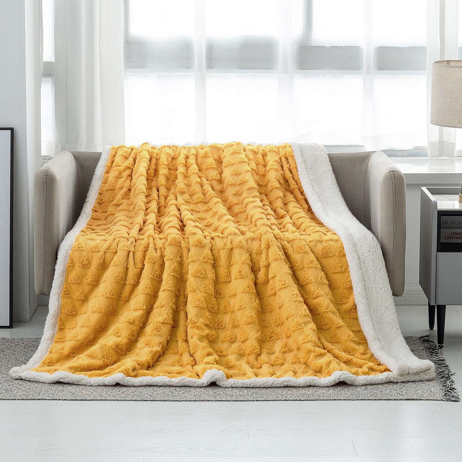 Throw Blanket for Couch - Fleece Blankets & Throws Faux Fur Blanket Soft Fuzzy Sherpa