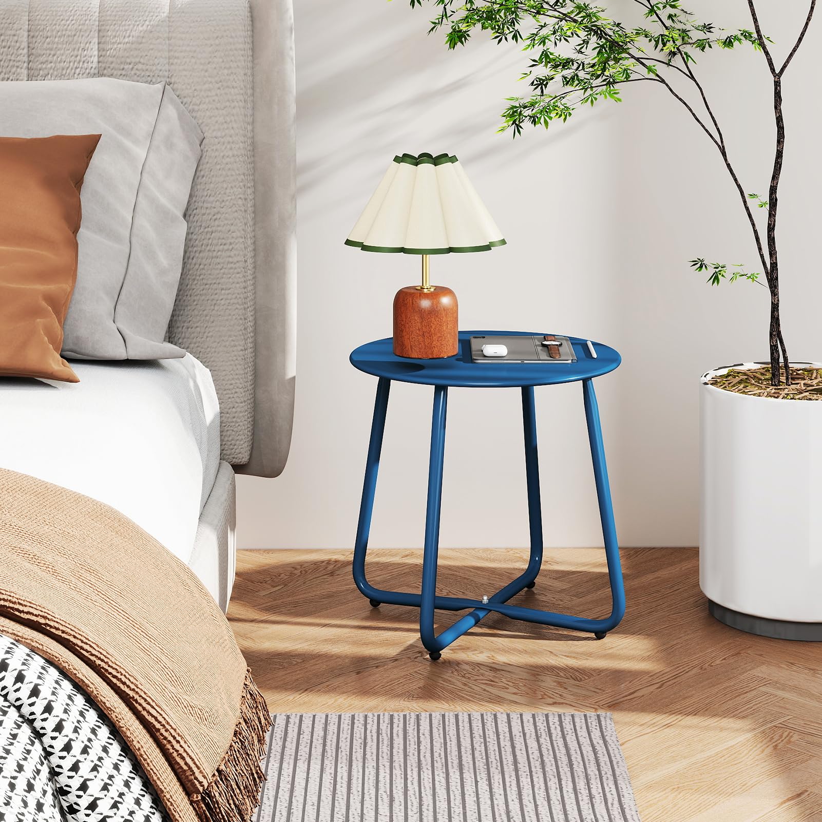 HollyHOME Round Metal Side Table, Rust - Resistant Patio Small Plant Stand, Outdoor 17.32'' Portable End Table for Balconies, Gardens, Living Rooms and Bedrooms, Navy Blue - Bircata
